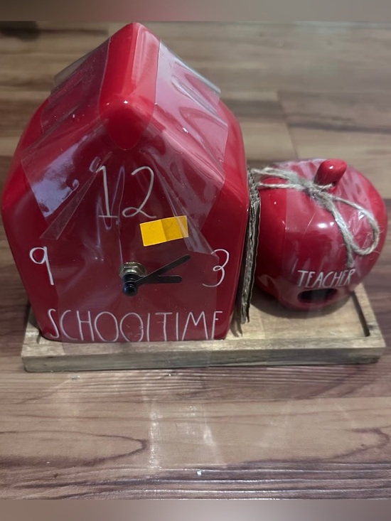 Rae Dunn Other - NWT Rae Dunn red ceramic schooltime clock and teacher apple birdhouse